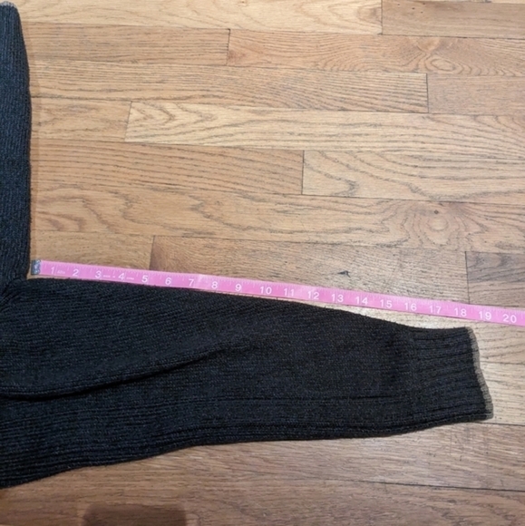 Columbia Large Men's Olive Green‎ w/ Tan Trim Crewneck Pullover Sweater - Picture 10 of 12